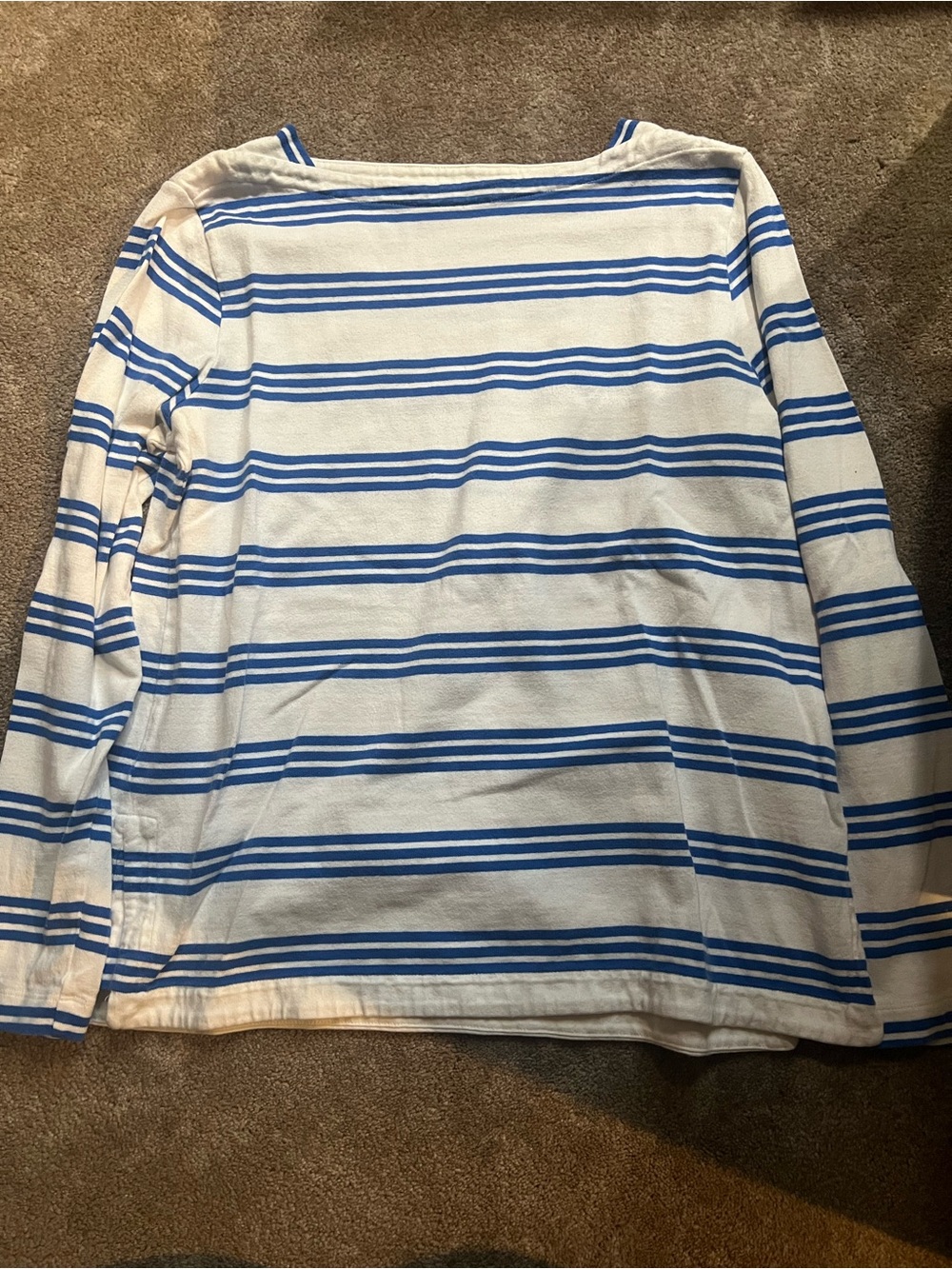 Vineyard Vines Women’s Blue and White Striped Long Sleeve Top